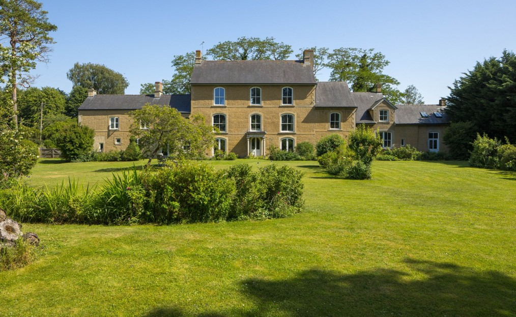 Shipton Road, Ascott Under Wychwood, OX7