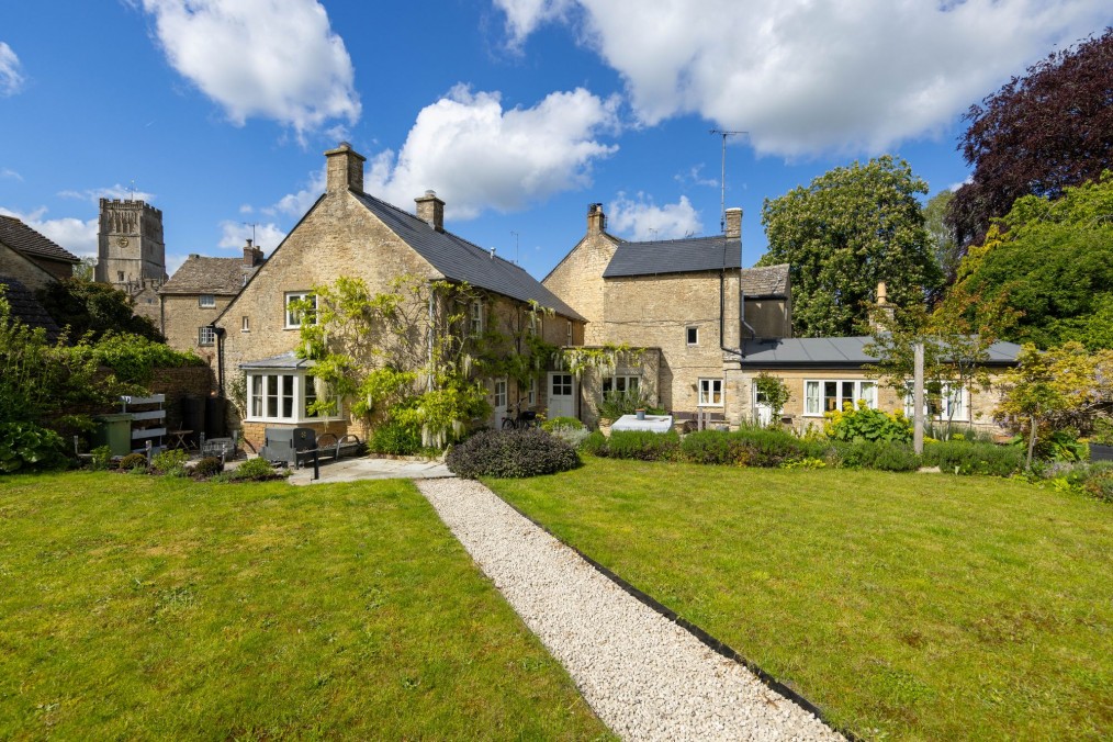 Mill End, Northleach, GL54