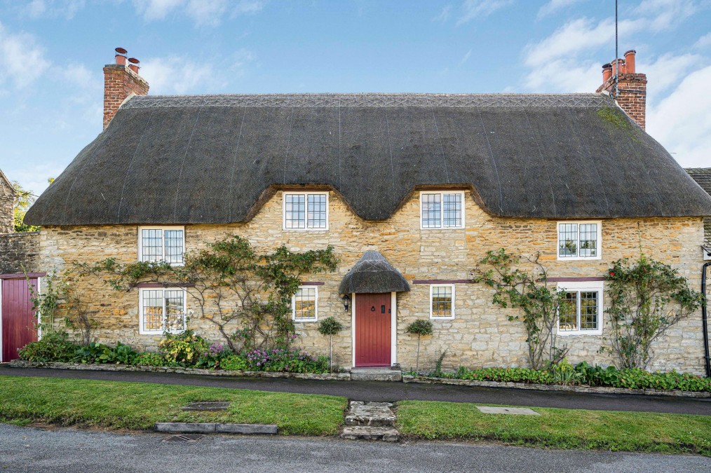 Charlton Road, Aynho, OX17