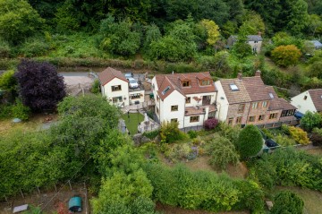 Mellows Cottage, Hangerberry, Lydbrook- With One Bedroom Annexe