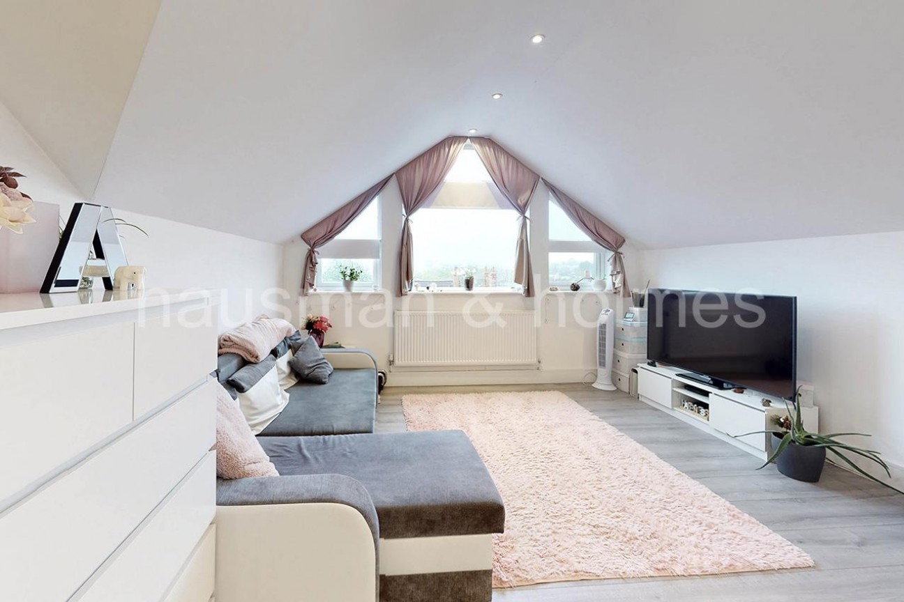 Park Road, EN4
