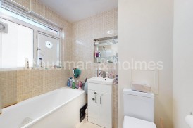 James Close, NW11