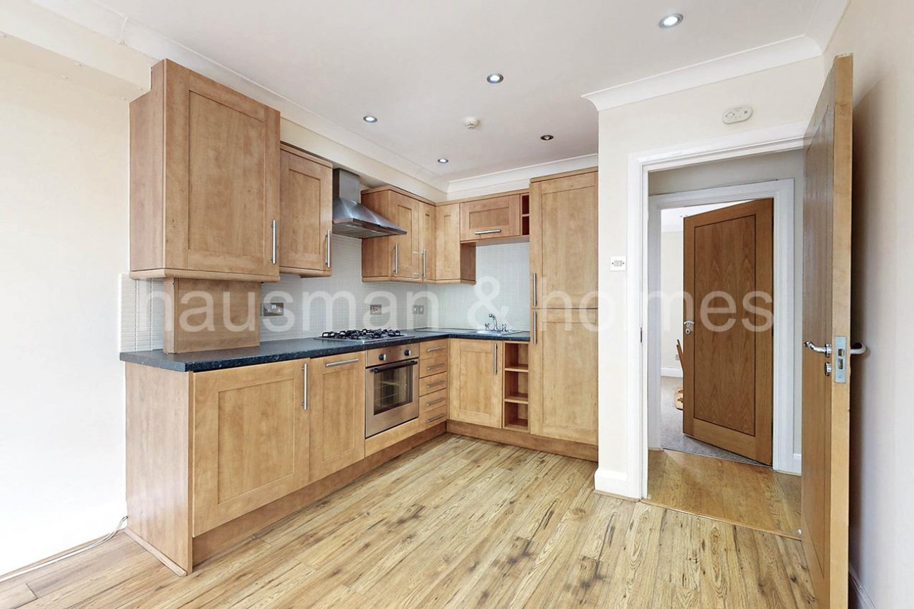 Golders Green Crescent, NW11