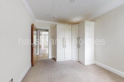 Golders Green Crescent, NW11