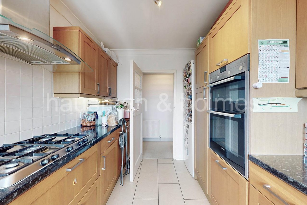 Mulberry Close, London
