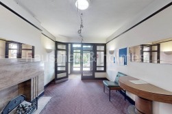Mulberry Close, London