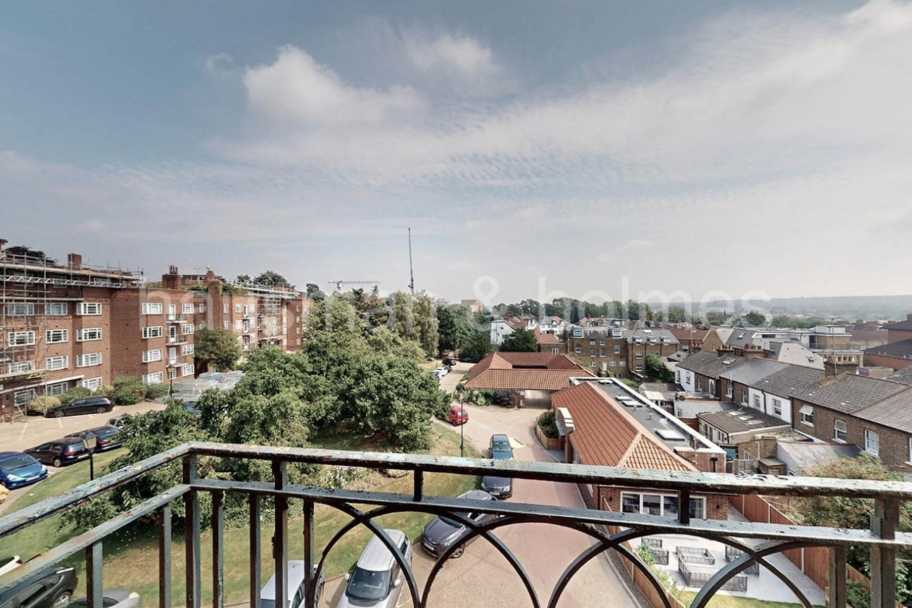 Mulberry Close, London