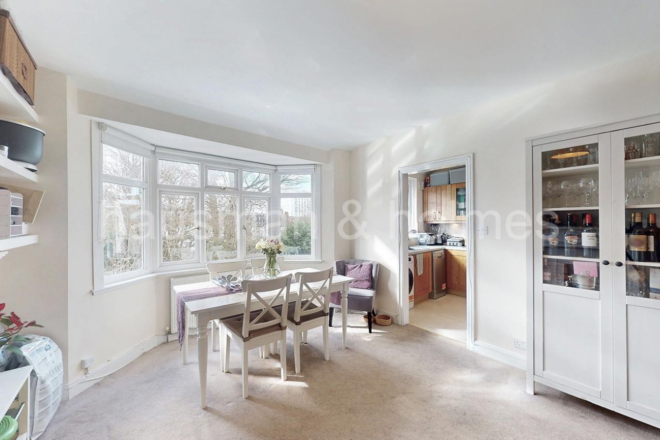 Llanvanor Road, NW2