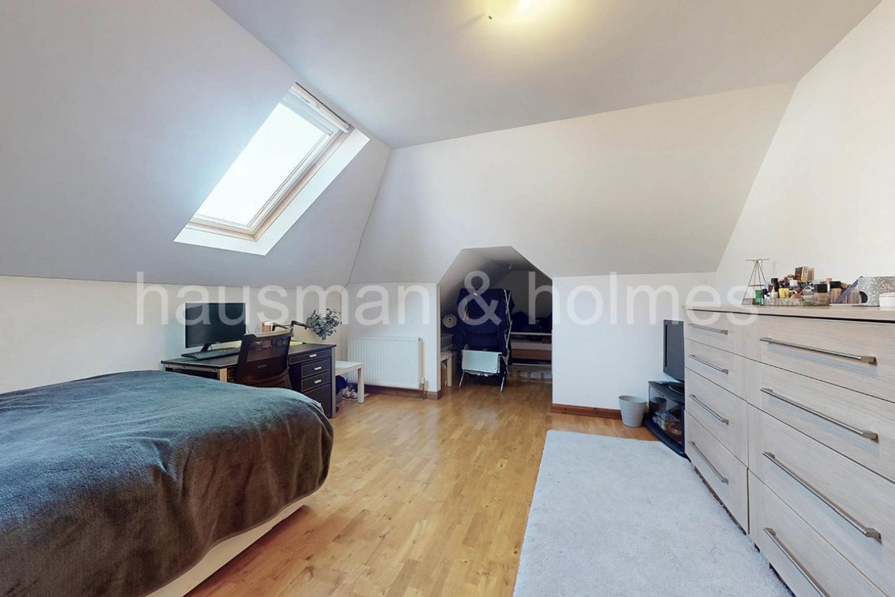 Allington Road, NW4