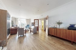 Allington Road, NW4