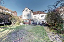 Allington Road, NW4