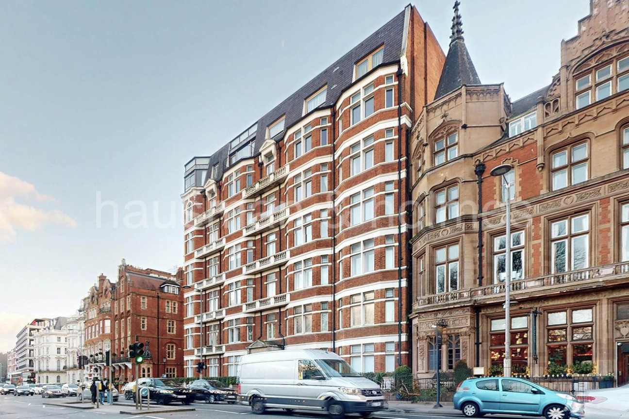 Cumberland House, Kensington Road, W8