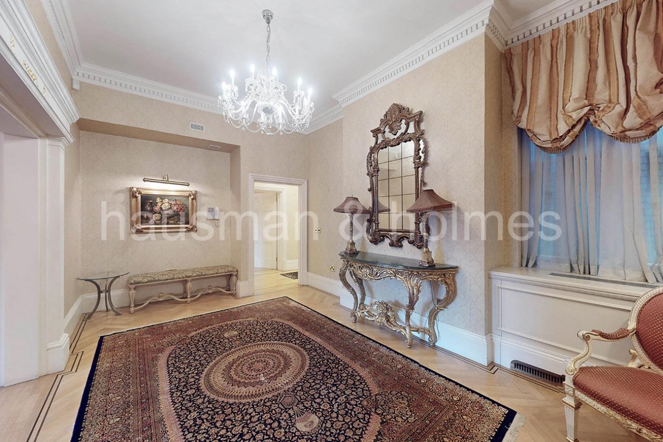 Cumberland House, Kensington Road, W8