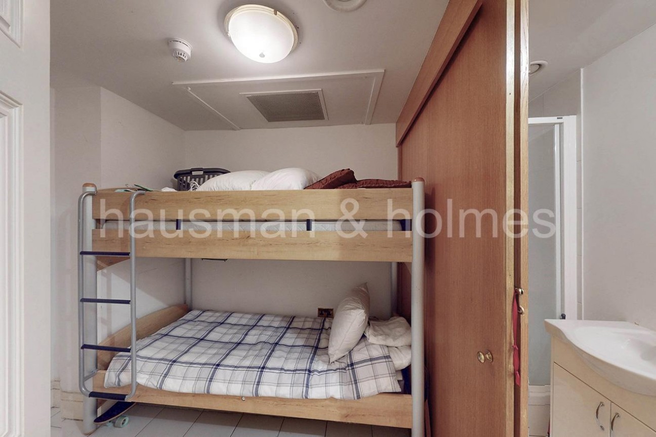 Cumberland House, Kensington Road, W8