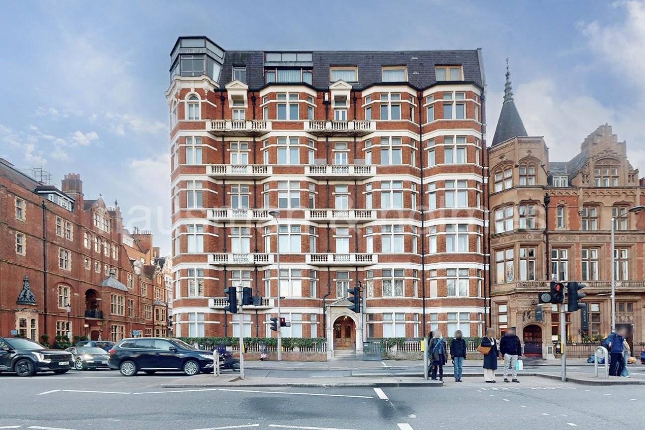 Cumberland House, Kensington Road, W8