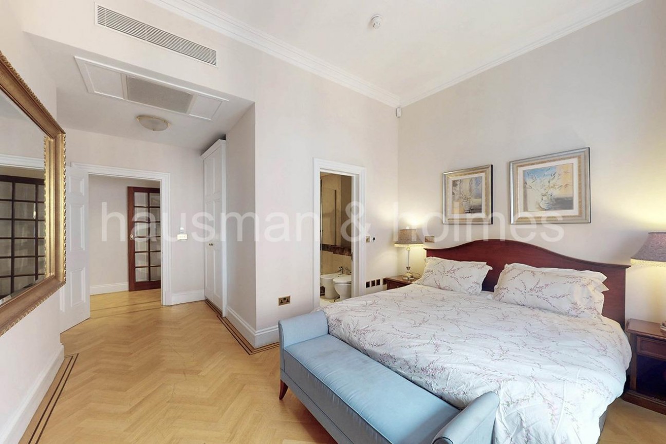 Cumberland House, Kensington Road, W8