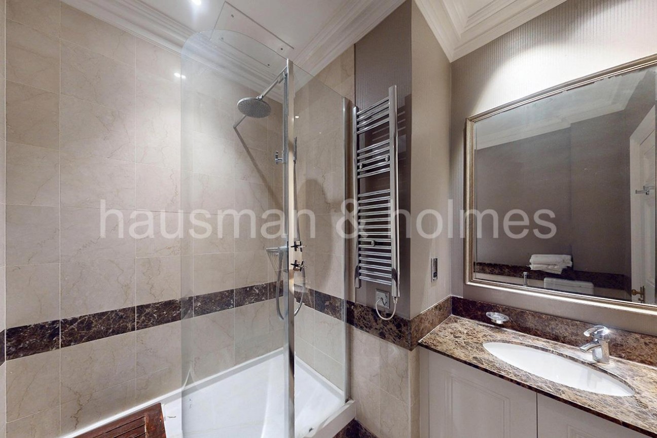 Cumberland House, Kensington Road, W8