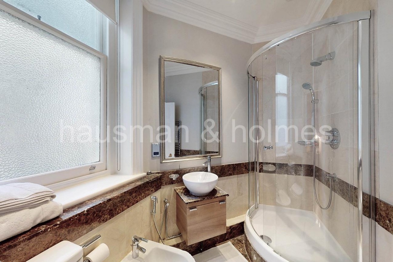 Cumberland House, Kensington Road, W8
