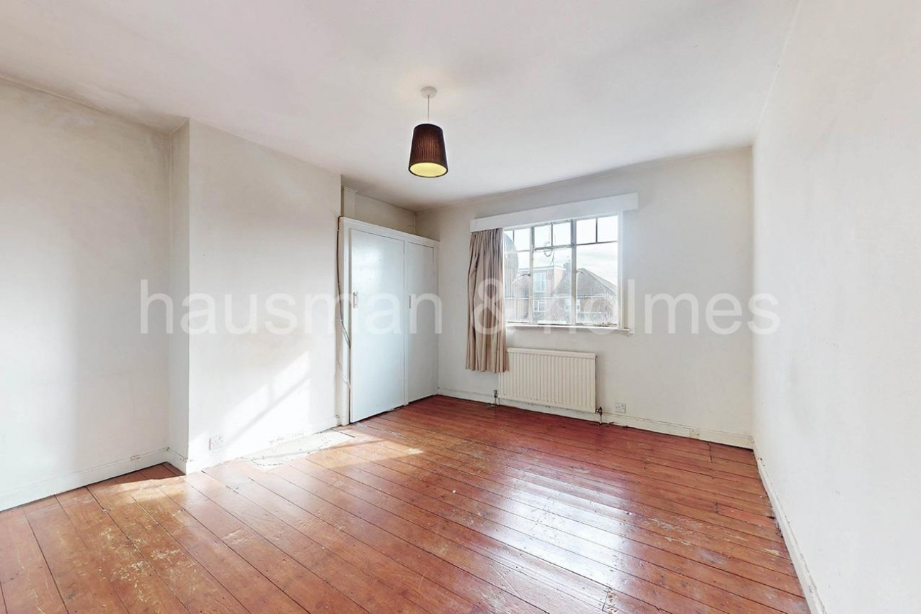 Cotswold Gardens, NW2