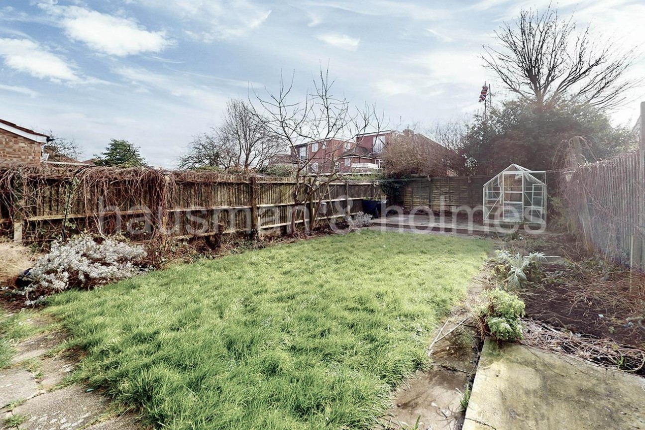 Cotswold Gardens, NW2