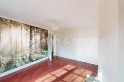 Cotswold Gardens, NW2