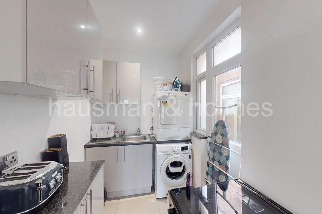 Cranbourne Gardens, NW11