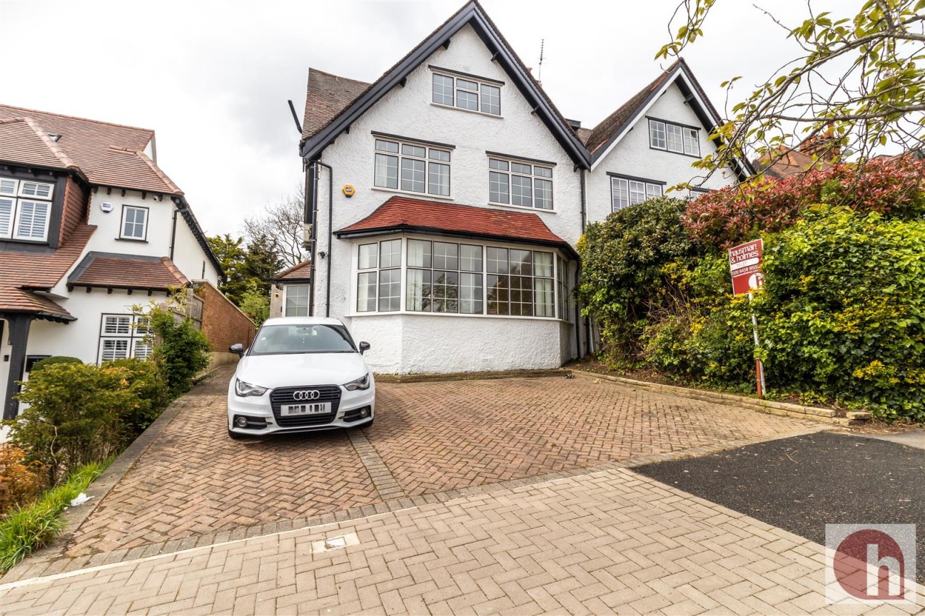 Hodford Road, NW11