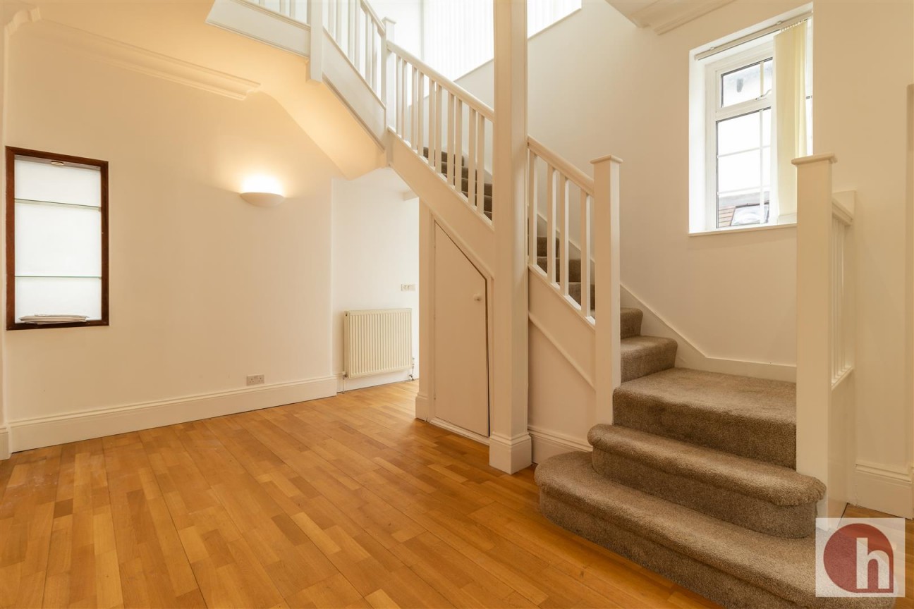 Hodford Road, NW11
