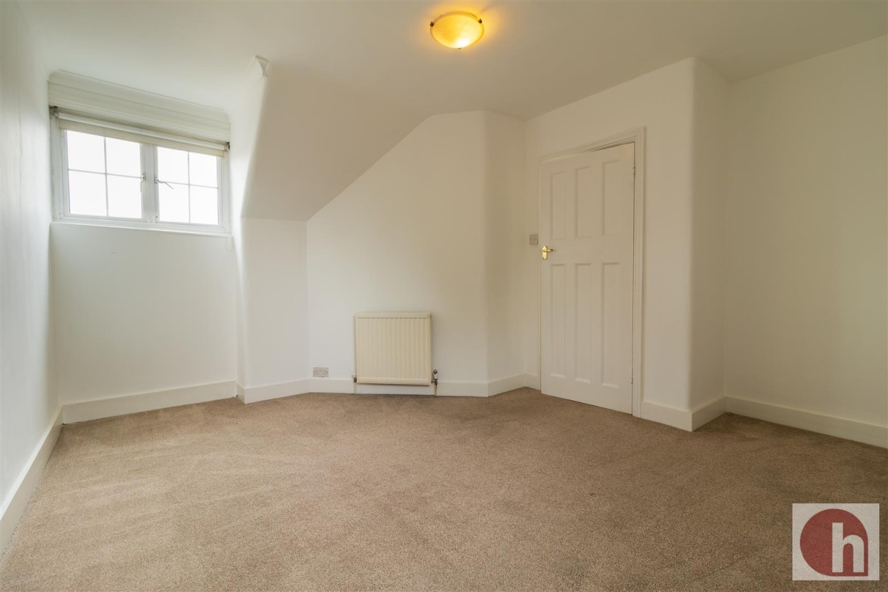 Hodford Road, NW11