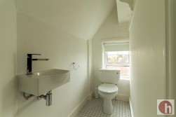 Hodford Road, NW11