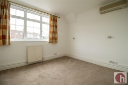 Hodford Road, NW11