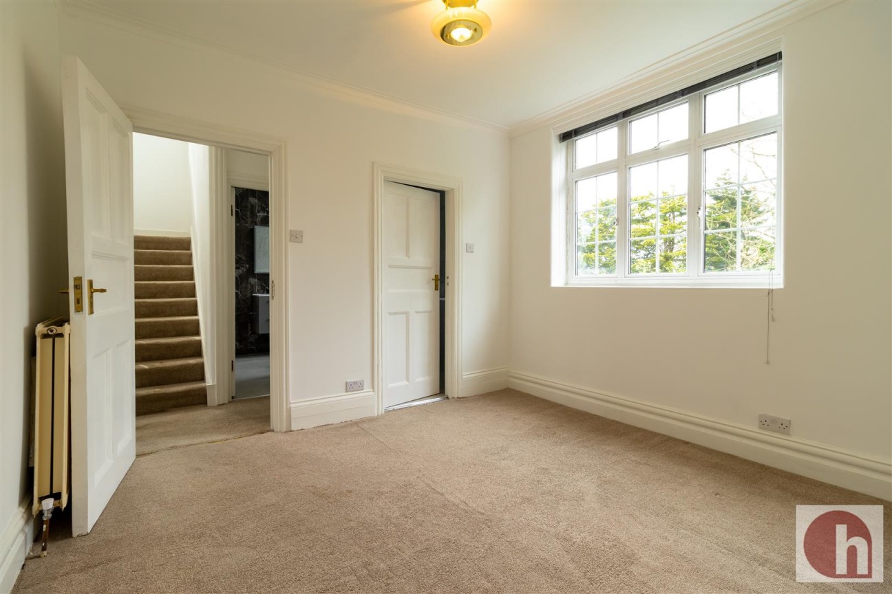 Hodford Road, NW11