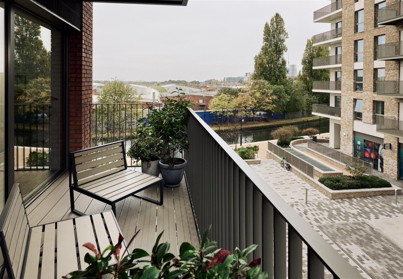 Alperton, HA0 1NW
