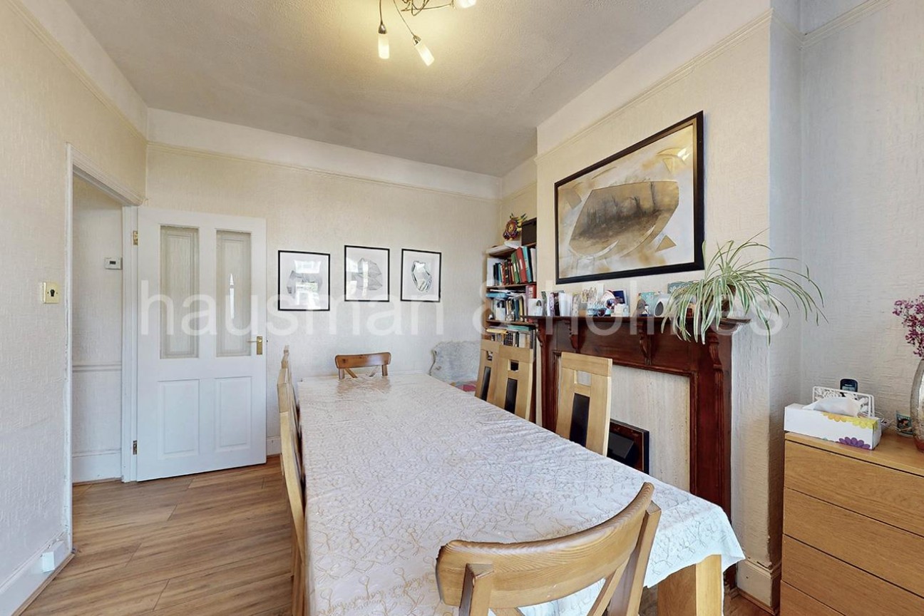 Hamilton Road, NW11