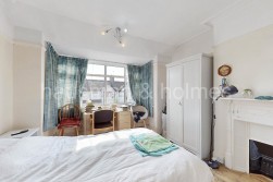Hamilton Road, NW11