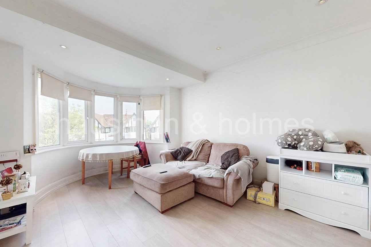 Highfield Avenue, NW11