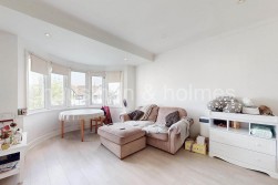 Highfield Avenue, NW11