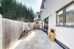 Woodstock Road, NW11