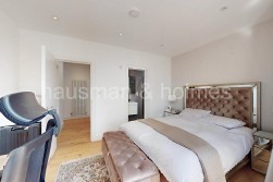 Woodstock Road, NW11