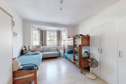 Golders Gardens, NW11
