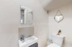 Golders Gardens, NW11