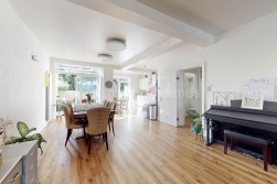 Golders Gardens, NW11