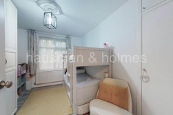 Oakwood Court, NW11