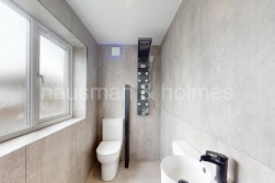 Cheyne Walk, NW4