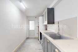 Cheyne Walk, NW4