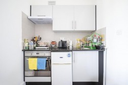 Golders Green Road, NW11