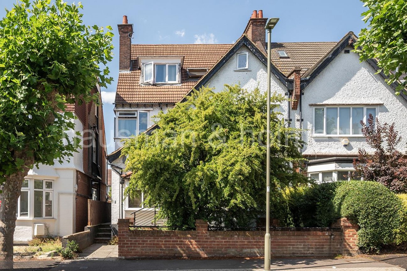 Ravenscroft Avenue, NW11