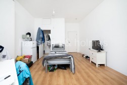 Ravenscroft Avenue, NW11