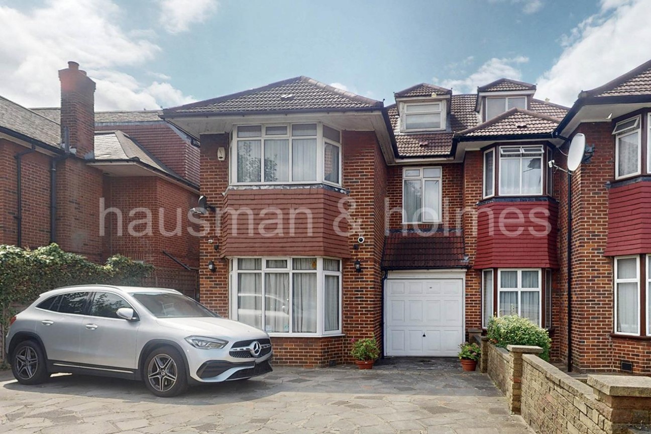 Hendon Way, NW2