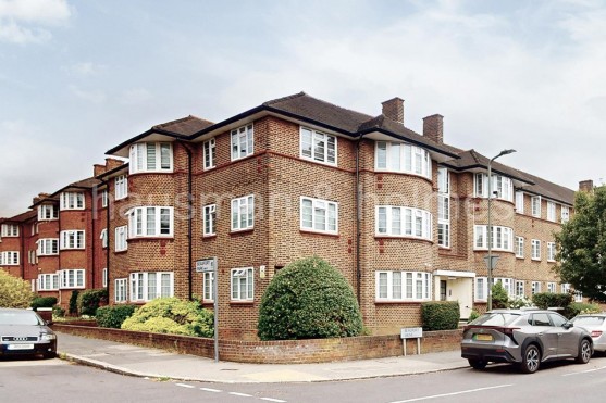 Beaufort Park, NW11